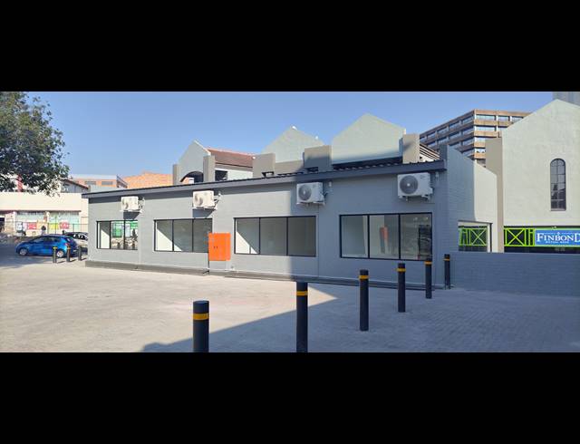 35M² BUSINESS CENTRE TO LET IN NELSPRUIT CENTRAL